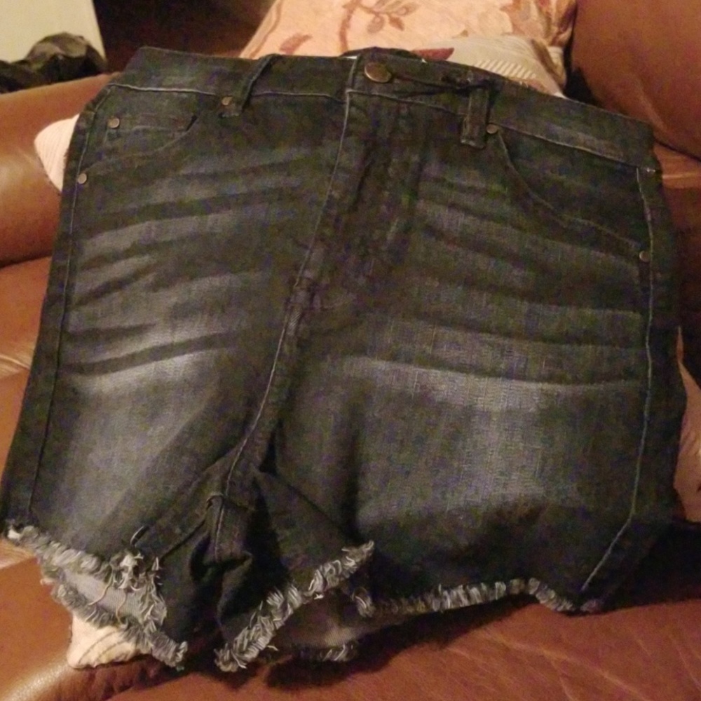🔚2 for $25🔜 Realm Denim High Rise Short